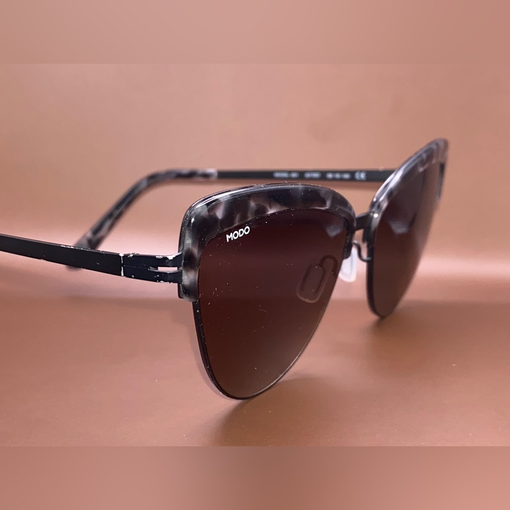 Women’s MODO 461 Sunglasses - Picture 5 of 8